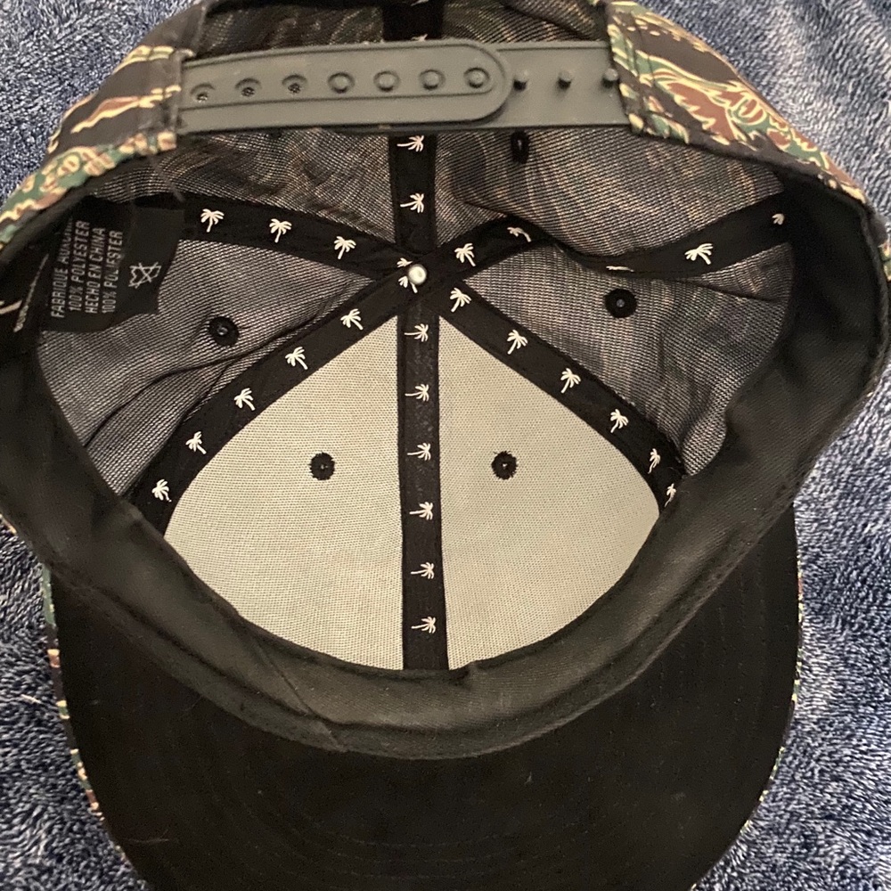 🌴 Hat - Picture 3 of 3
